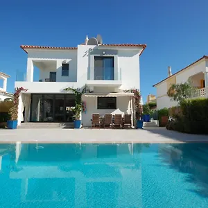 Valhalla - Free Heated Swimming Pool - By Bedzy Lux Villa Vilamoura